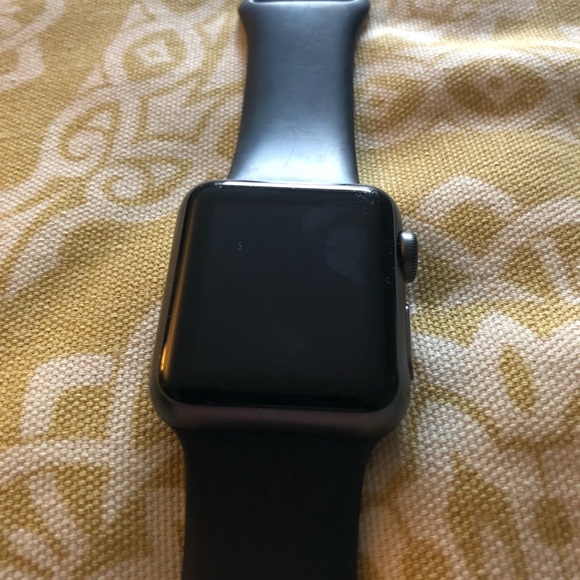 Apple Watch - Picture 2 of 3